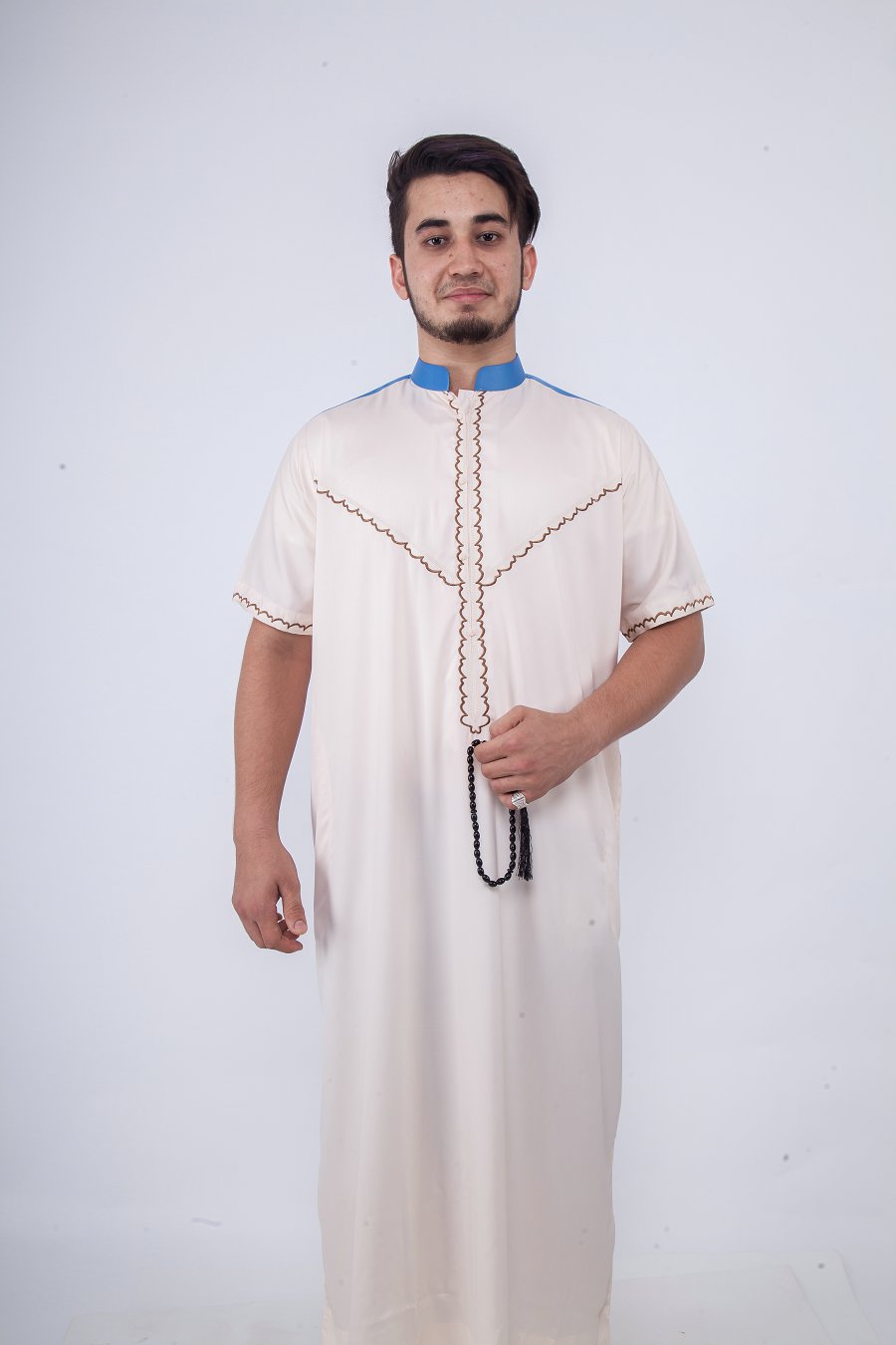 Oman robes11